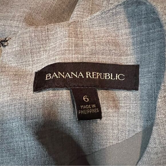 Banana Republic grey wool blend short sleeve dress - Picture 3 of 11